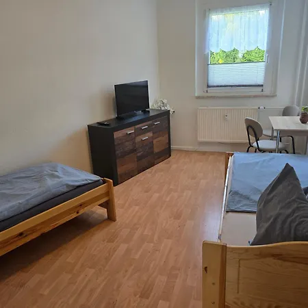 Untertkunft Mylau S13u Апартаменты